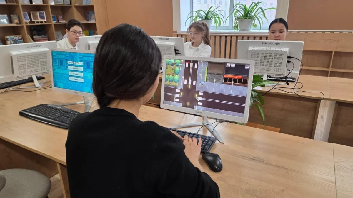 «Заң және тәртіп»: елордалық оқушылар арасында «Qarzhy Saqshysy» ойыны өтіп жатыр