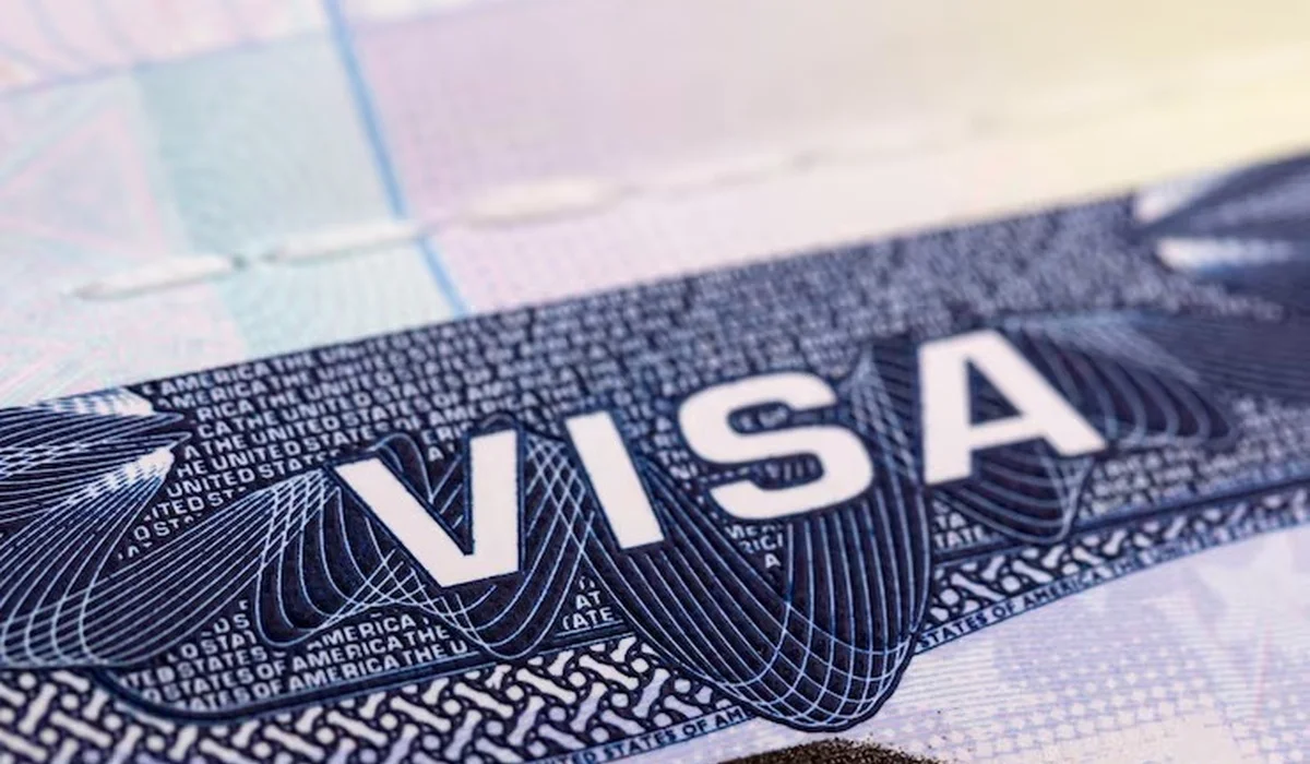 АҚШ 30-дан астам елдің азаматтарына кіруге шектеу енгізбек