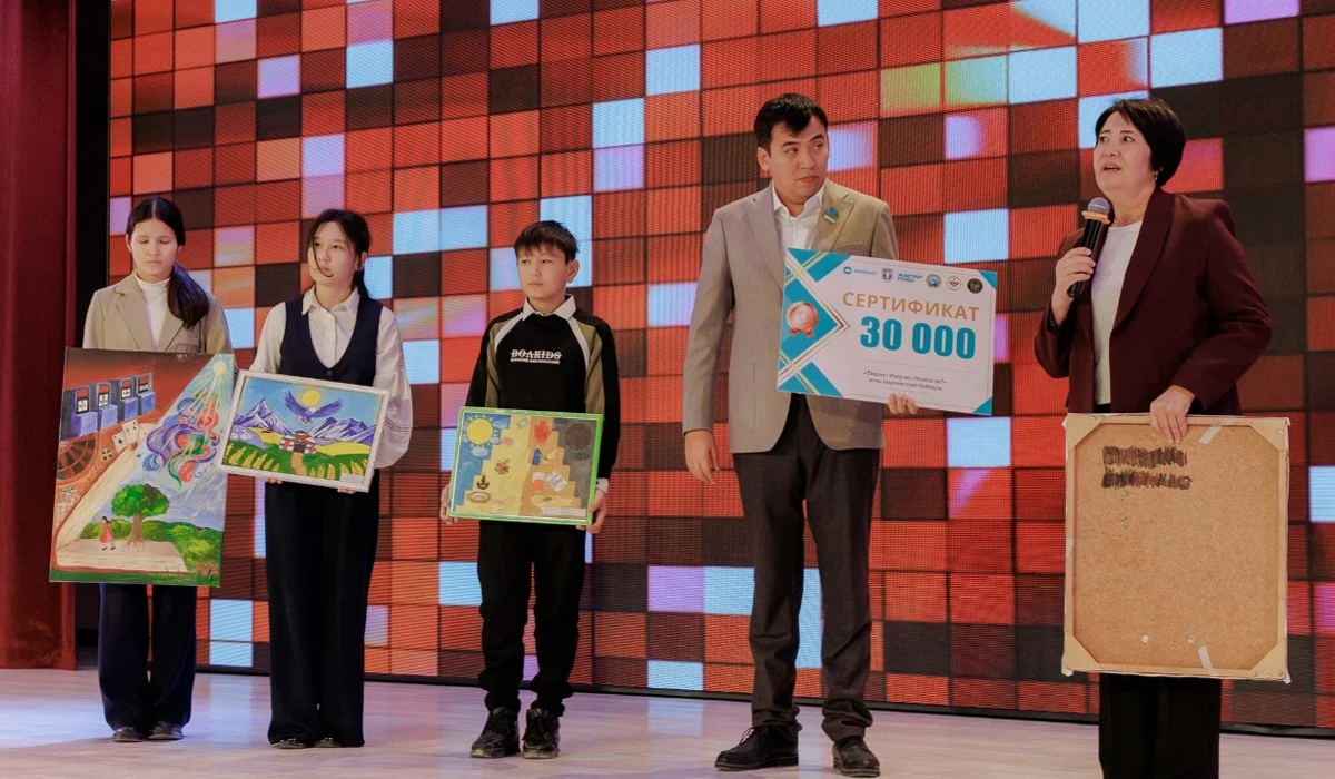 «Таңдау: өмір ме, өкініш пе?»: Маңғыстау облысында жастарға арналған көркемсурет байқауы өтті