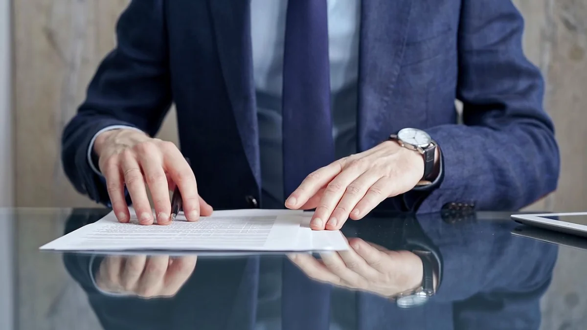 140 млн теңге жымқырған: қостанайлық кәсіпкер 10 жылға сотталуы мүмкін