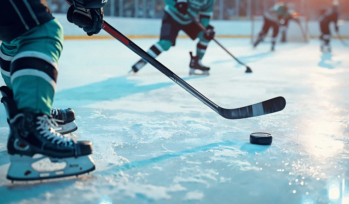 Өскемендік «Торпедо» хоккей командасының ойыншысы 7900 теңге үшін әріптесін өлтірген