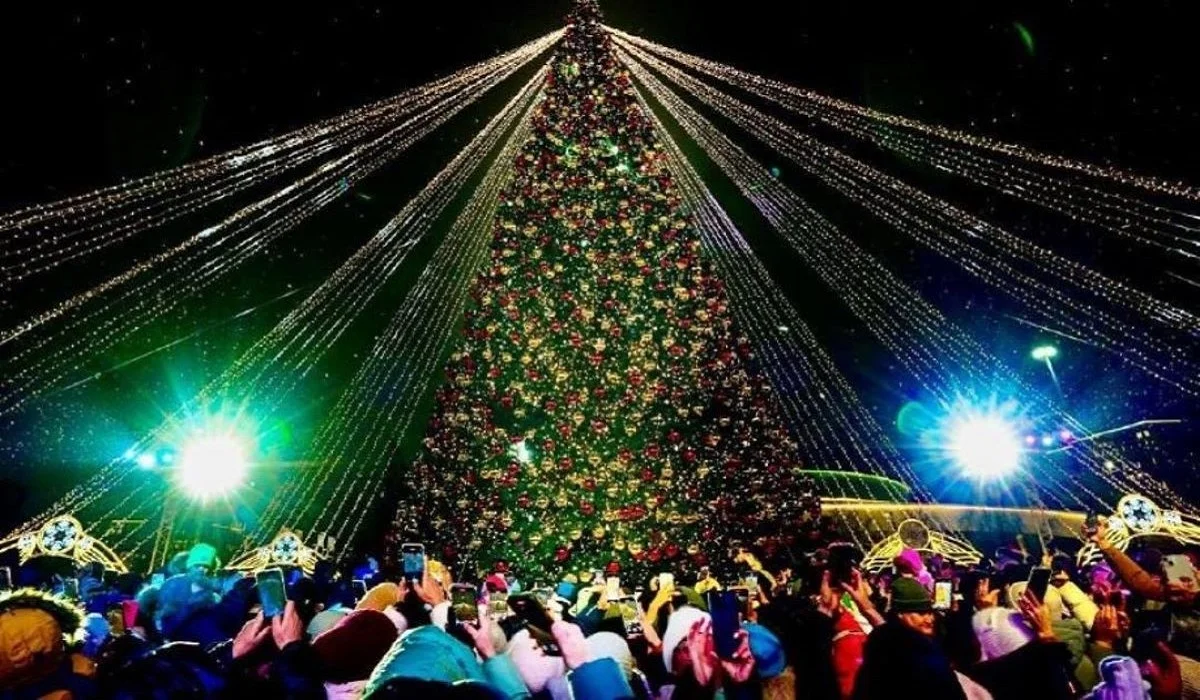 Астанада 40-тан астам жаңа жылдық шыршаның шамы бір уақытта жағылады