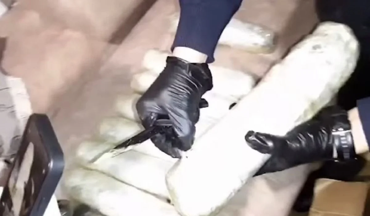 Астанада есірткіге толы пәтер табылды: онда шетел азаматы тұрып келген