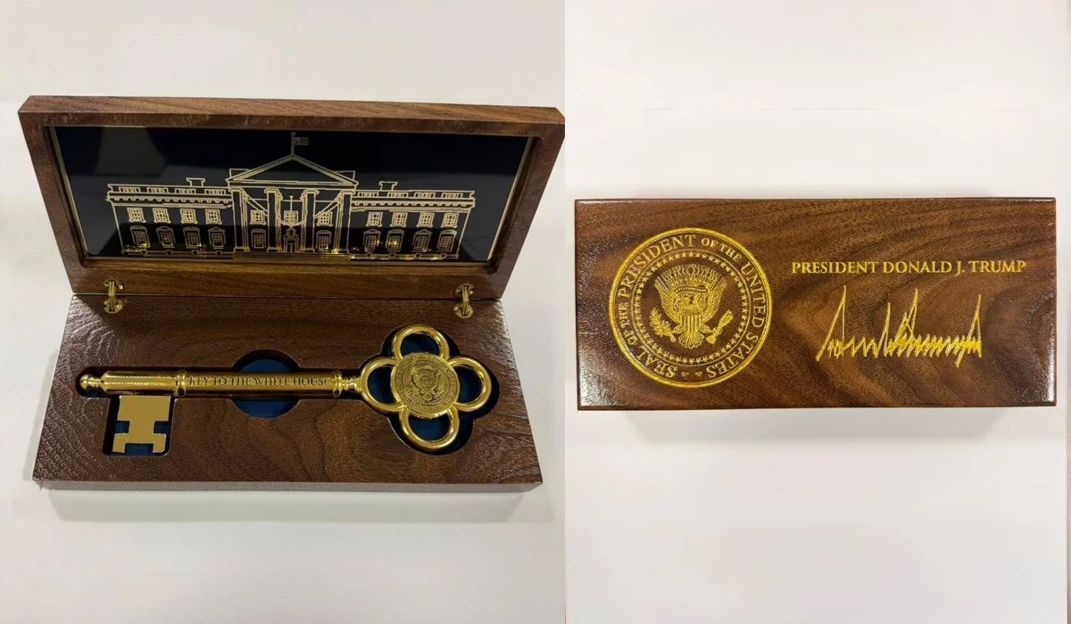 Трамп Тоқаевқа Ақ үйдің кілтін сыйға берді