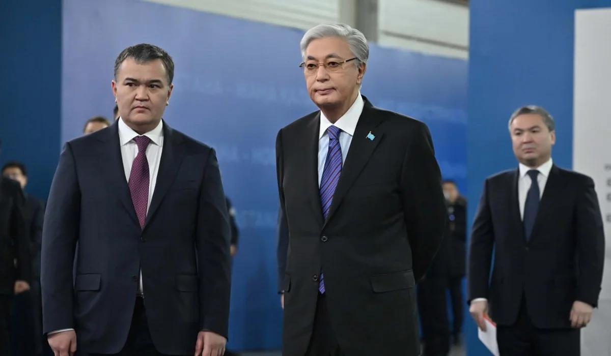 Президент Астанадағы өңдеу өнеркәсібі кәсіпорындарының көрмесін аралап көрді