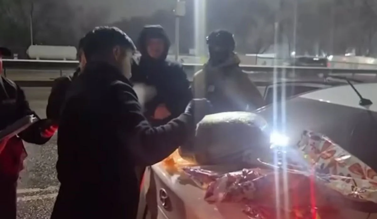 Алматыда аса ірі көлемде есірткі тасып бара жатқандар ұсталды