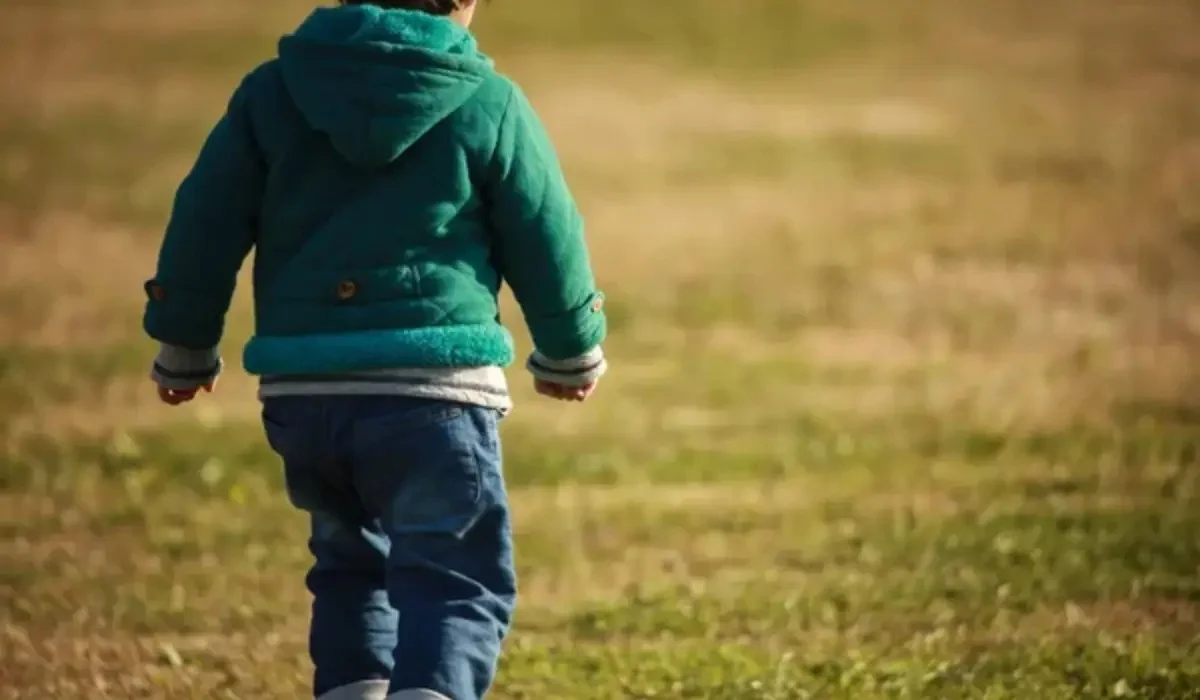 Бір жыл ішінде 260 бала үйден кетіп қалған: полиция ата-аналарға үндеу жасады