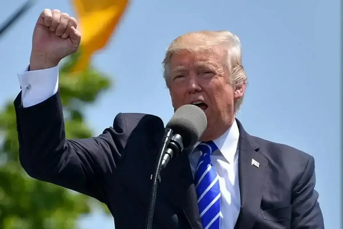 Трапм Ирандағы ереуілшілерге қолдау білдірді