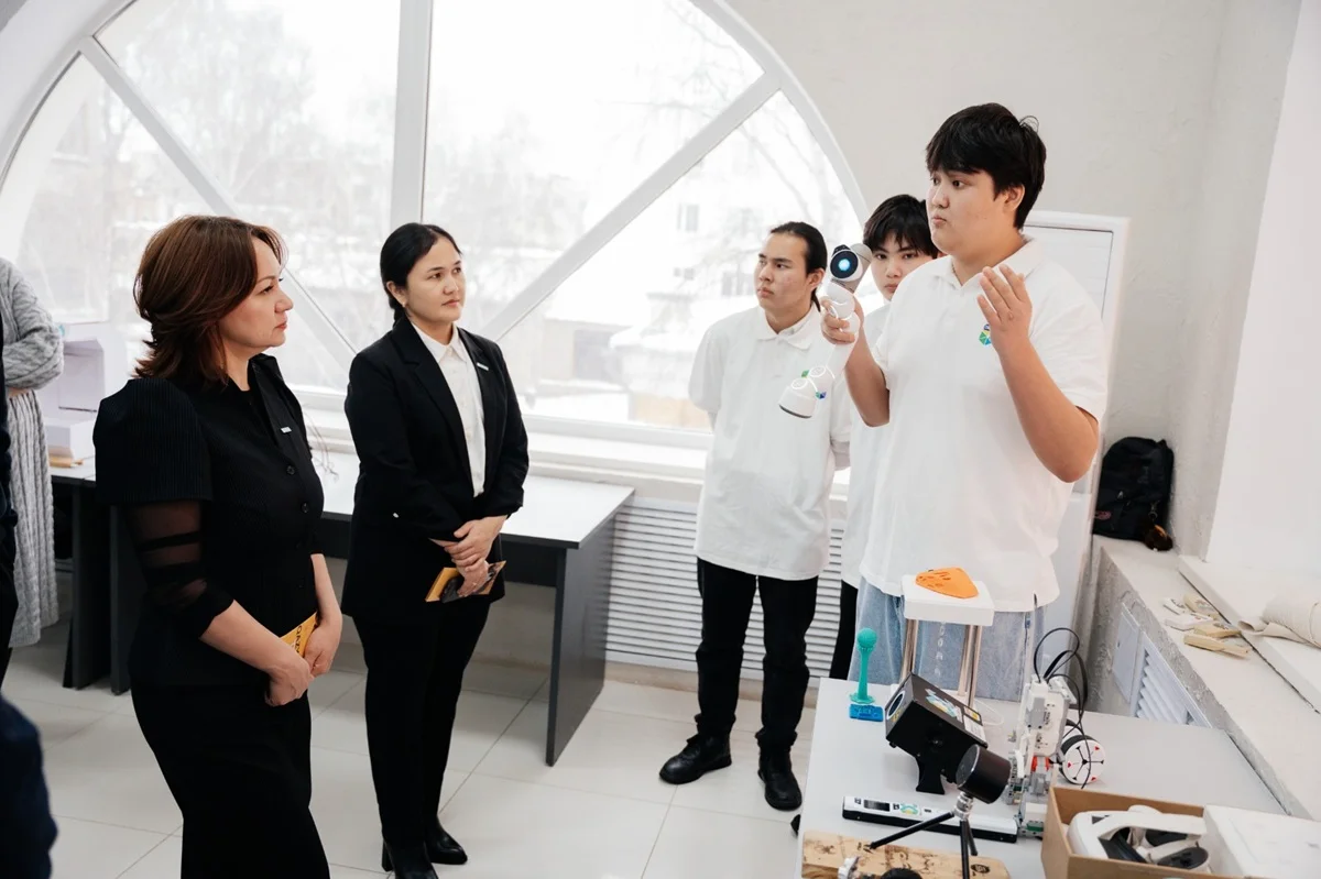 Мәжіліс депутаты Batys Hub инновациялық орталығының жұмысымен танысты