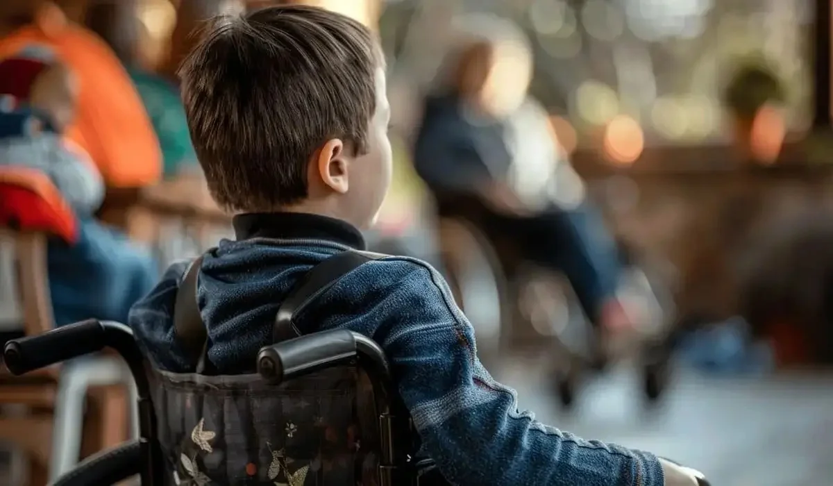 Ақтөбе паркіндегі батутта ойнаған 8 жастағы бала мүгедек болып қалды