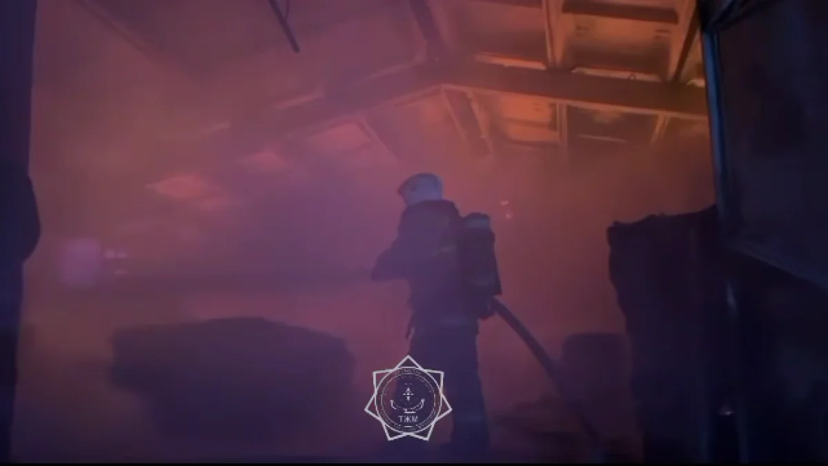 Алматы облысында жиһаз цехы өртенді