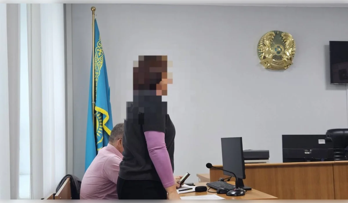 Қостанайда ұлын белдікпен ұрған мұғалім айыппұл арқалады