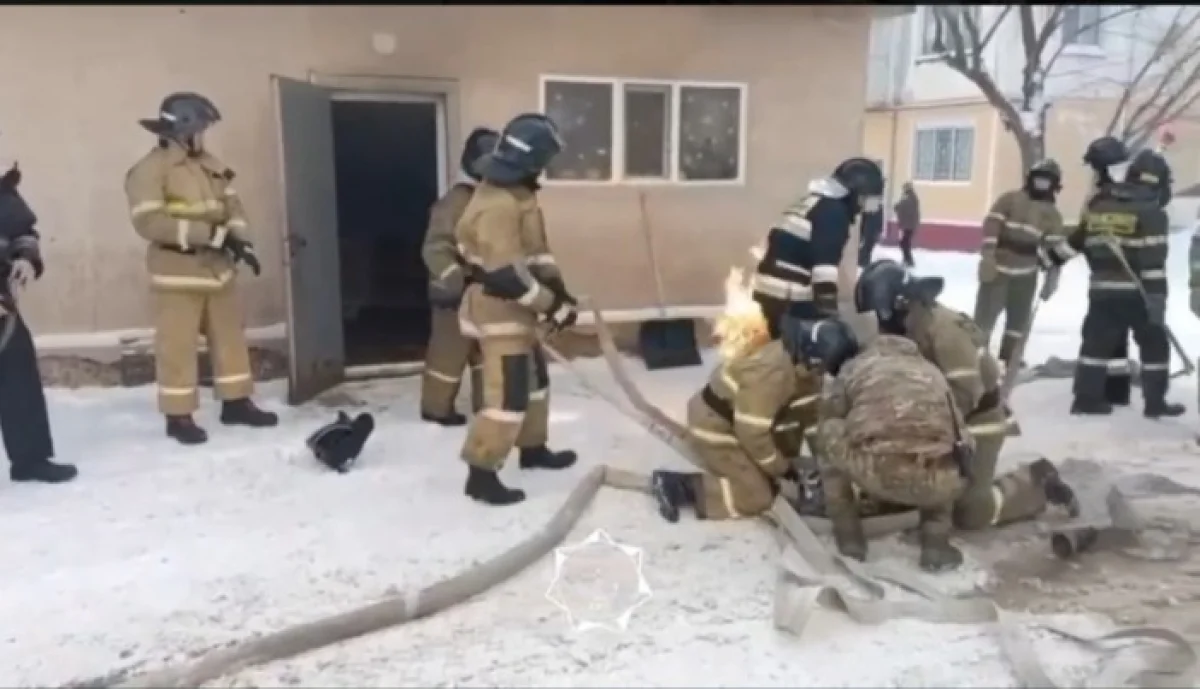 Астанада асханадан өрт шықты (ВИДЕО)