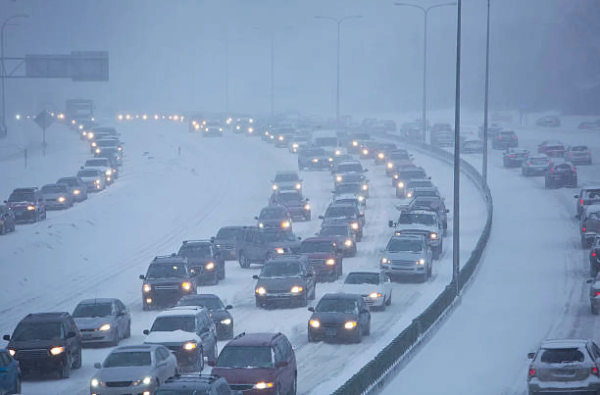 11 өңірде республикалық маңызы бар жолдар уақытша жабылды