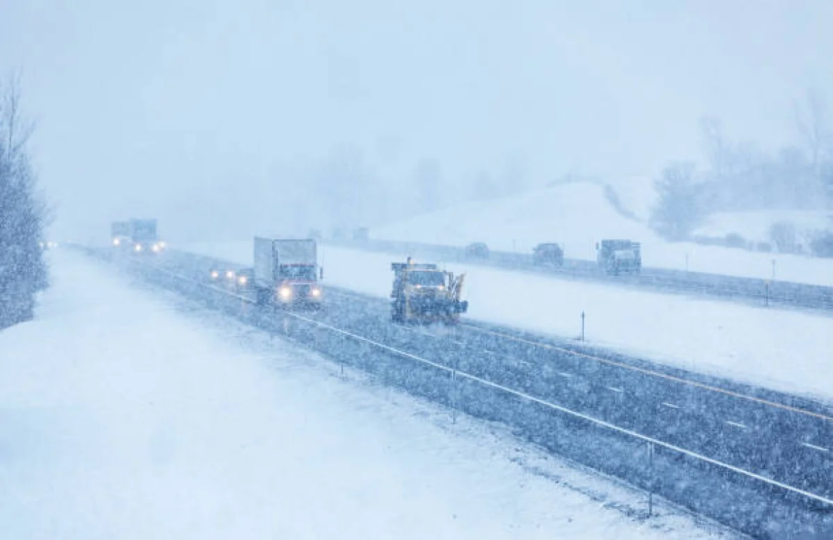 Боранға байланысты 5 облыста республикалық жолдар жабылды