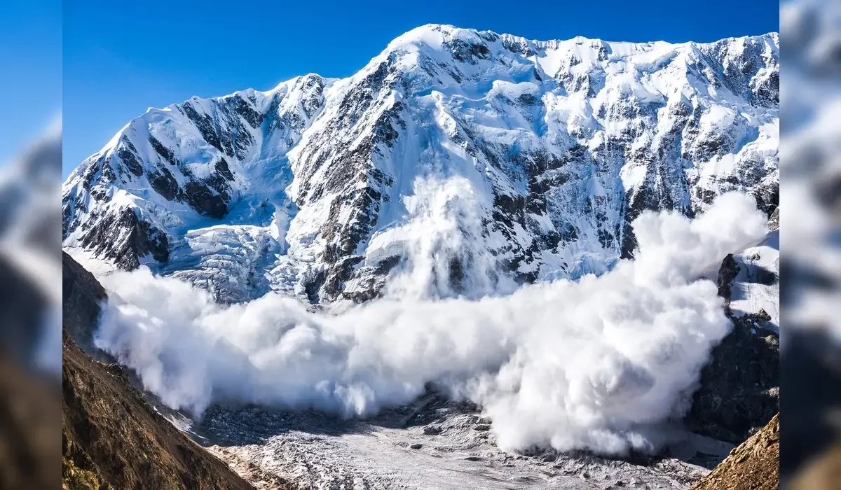 Аустрияда қар көшкінінен 8 адам қаза тапты