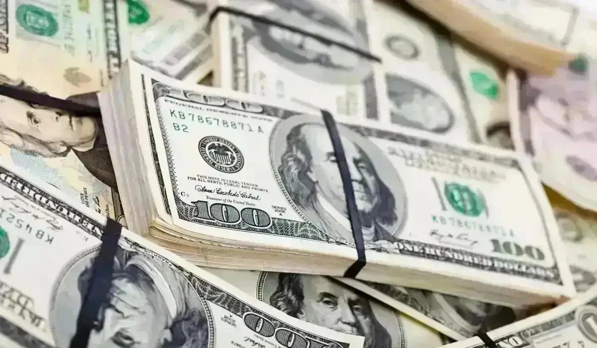 Доллардың дүйсенбіге арналған бағамы жарияланды