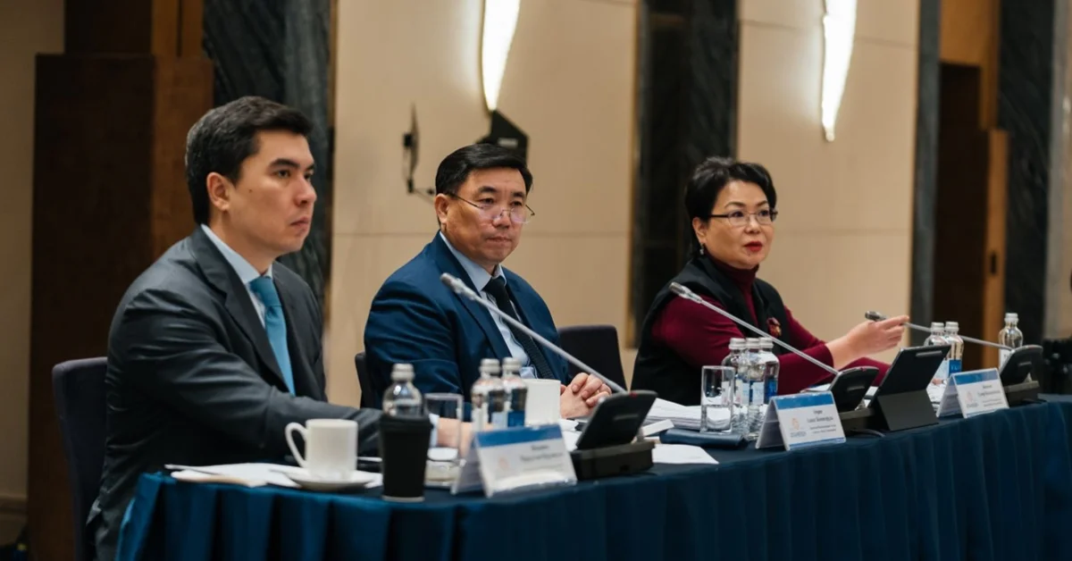 «Атамекен» палатасы XIII Съезіне орайластырылған ҰКП Съезд алдындағы кеңесін өткізді