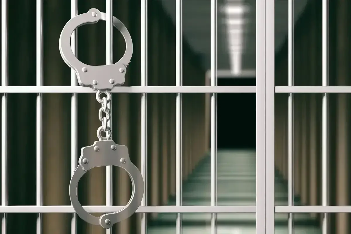 Әлеуметтік осал жандарды 240 миллион теңгеге сан соқтырғандар сотталды