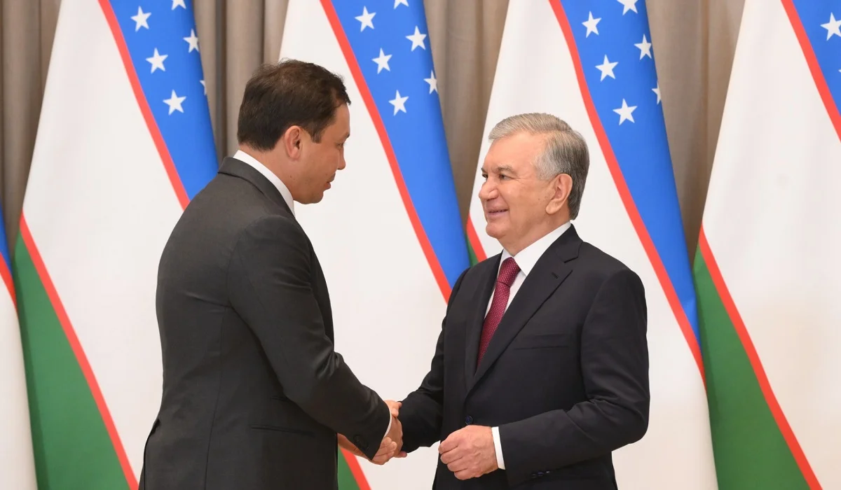 Головкин боксты дамыту мәселесін талқылау үшін Ташкентте Шавкат Мирзиёевпен кездесті