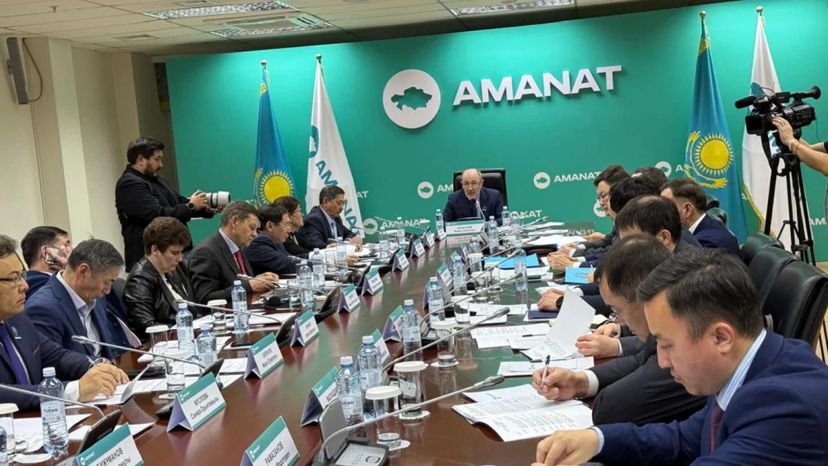 «AMANAT» партиясы өңірлер бойынша жол карталарының орындалуы барысын тексерді