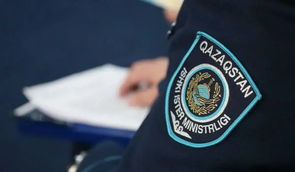 Шымкентте аудандық полиция бастығы пара алғаны үшін 6 жылға сотталды