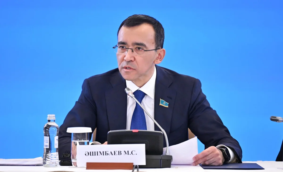 Әшімбаев жаңа Конституция туралы: Мемлекет басшысының реформалары аясында топтасу аса маңызды