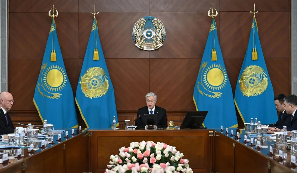 Мемлекет басшысы шынайы өмірге түк қатысы жоқ «құрғақ» ұсыныстар беруді тоқтату қажетін айтты