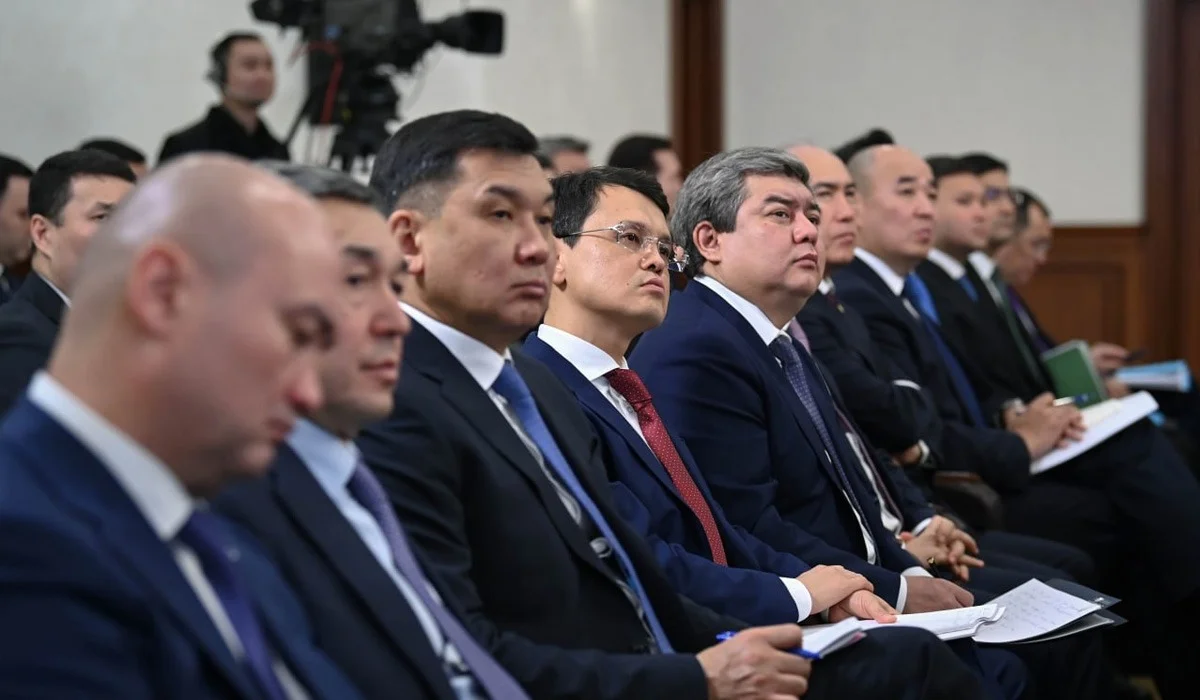 Оқу бағдарламалары жаңарып үлгергенше, мамандықтар өзгеріп кетіп жатыр – мемлекет басшысы