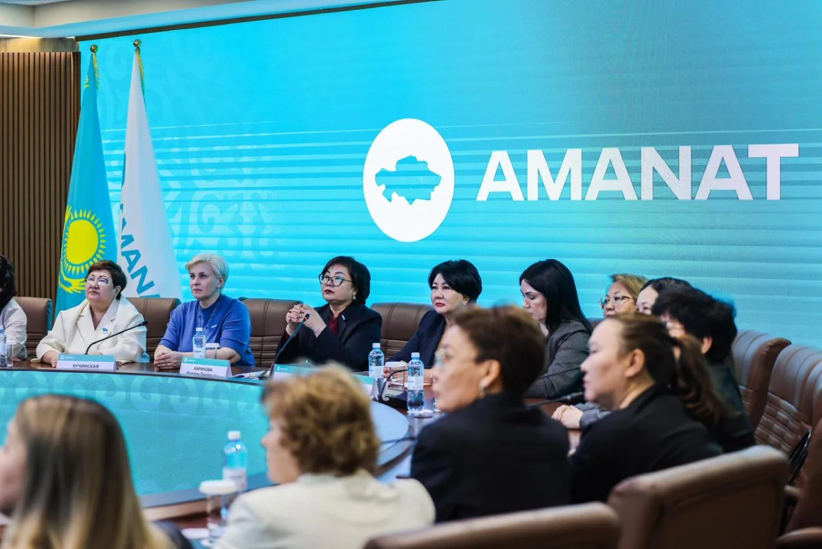 Ақмолалық белсенді әйелдер: қоғамдағы рөл, жаңа Конституция және «AMANAT» партиясының бастамалары