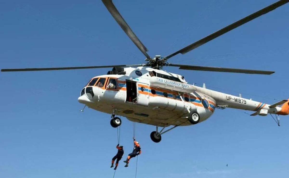 Жетісу облысында лайсаң мен қалың қар салдарынан 2 көлік жолда қалып қойды