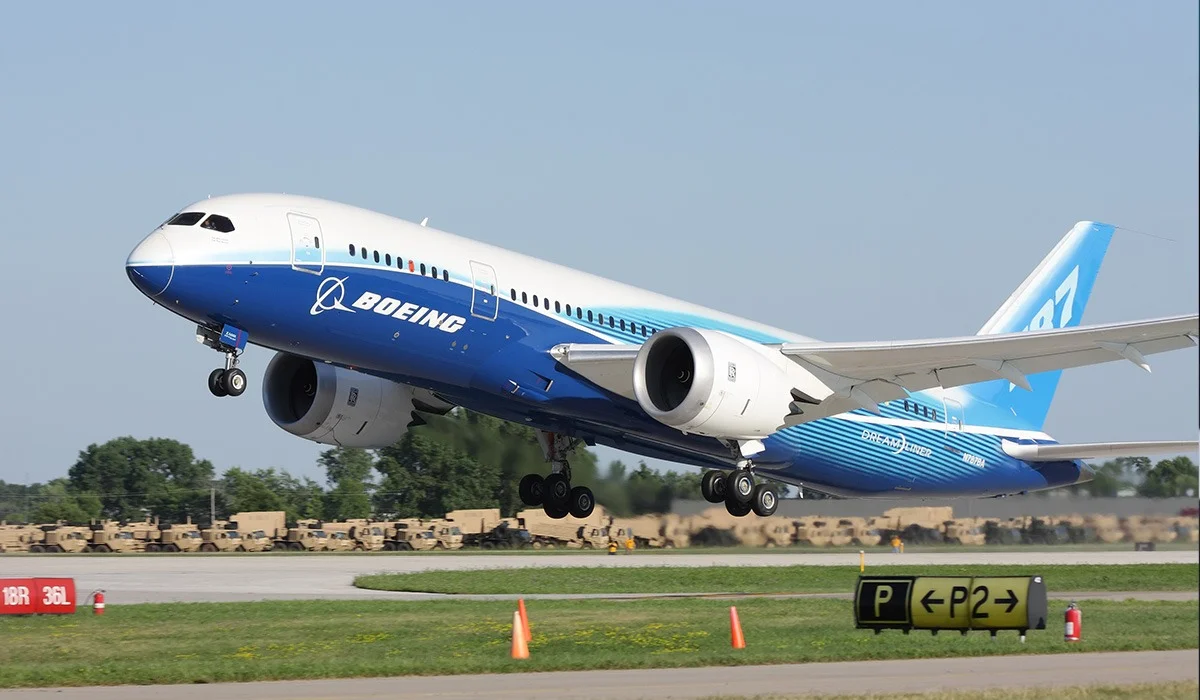 Boeing Қазақстандағы ұшақтарын Шымкент әуежайында жөндемек