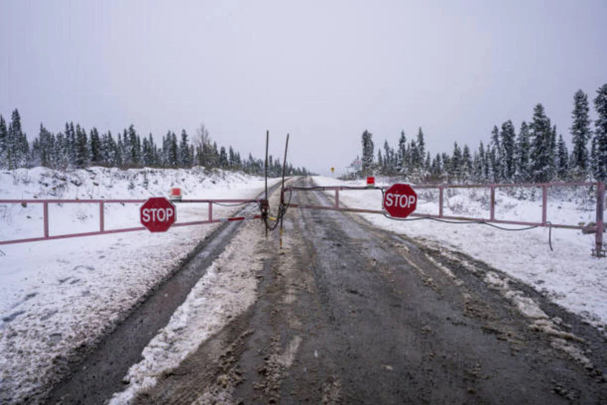 Боран мен көктайғақ: 4 облыста республикалық трассалар жабылды