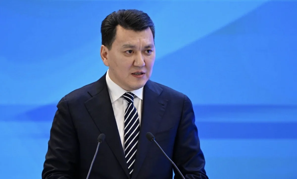 Ерлан Қарин – жаңа Конституция ел дамуындағы жаңа тарихи кезеңді бастайды