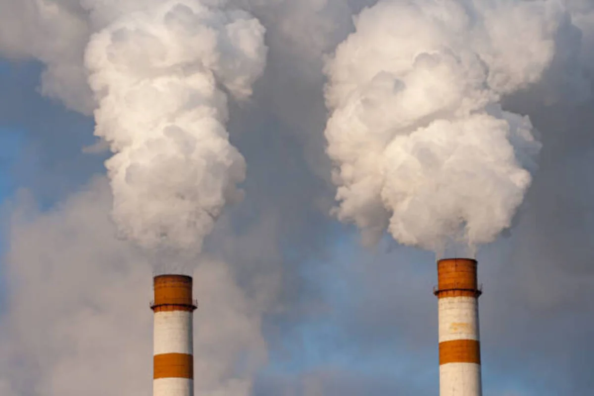 Жылу маусымындағы сынақ: Павлодар мен Ақсуда технологиялық бұзушылық көбейді