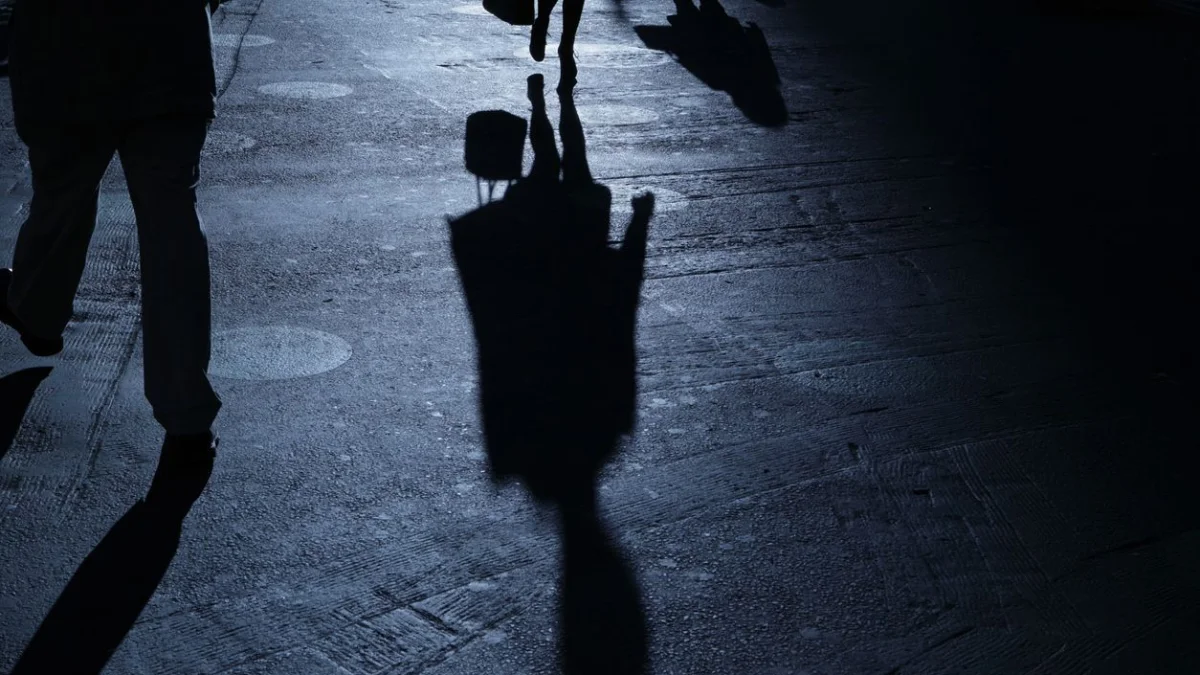 Семейде әйел адамның қыр-соңынан қалмай, әбден мазасын алған сталкерге үкім шықты