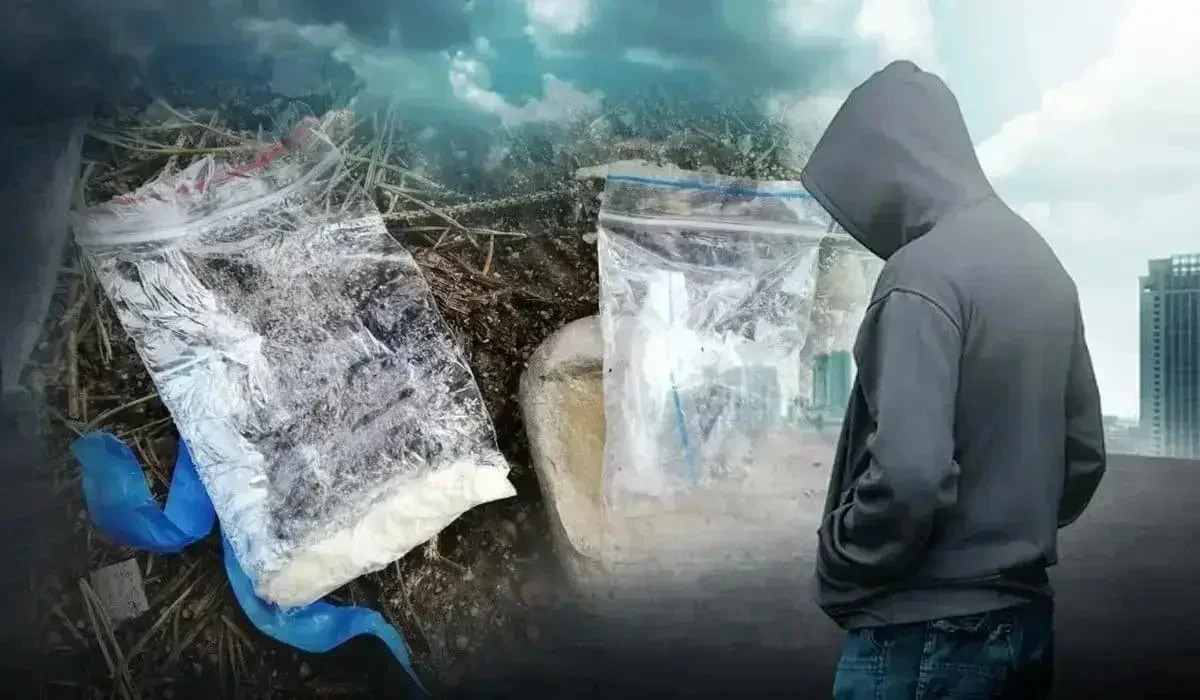 Бурабайда есірткі таратып жүрген 2008 жылғы екі жігіт ұсталып, ұзақ жылға сотталып кетті