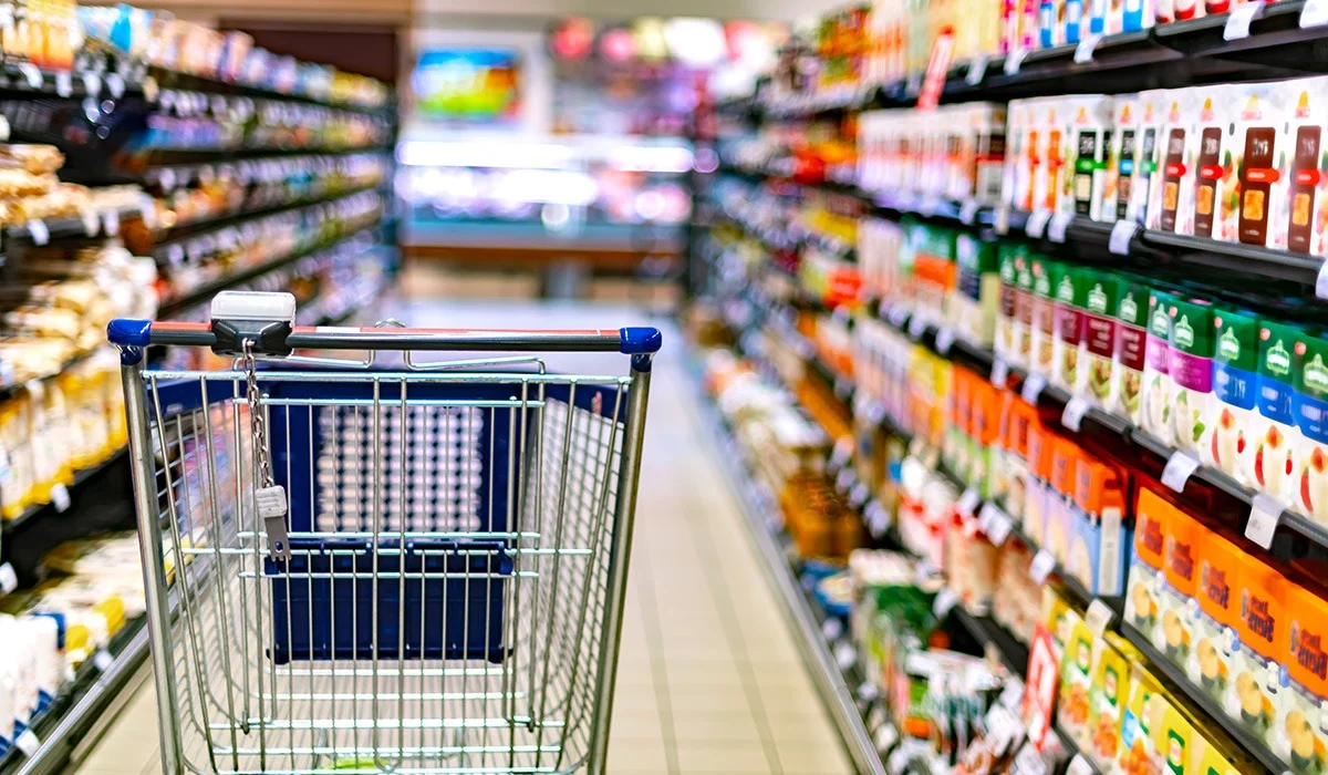 «Отандық өндірушілер өгейдің күнін кешіп отыр»: Аманжол Әлтай сауда желілеріндегі әділетсіздік туралы айтты