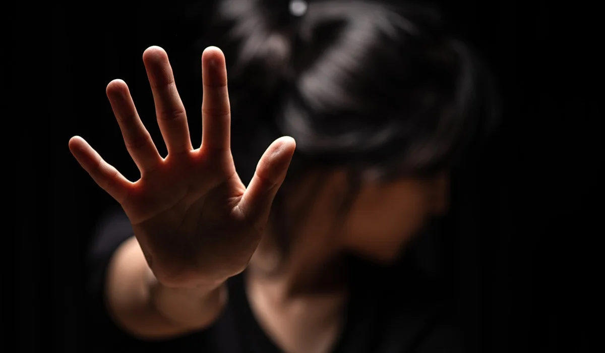 Ақтөбе облысында оқушы қызды зорлады деген күдікпен 25 жастағы ер адам ұсталды