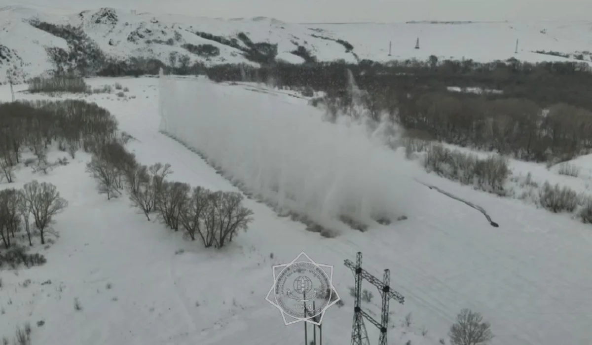 Шығыс Қазақстанда өзендерде мұз жару жұмысы жүріп жатыр