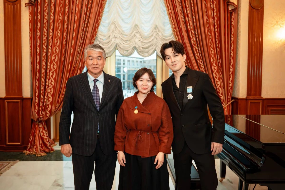 Димаш Құдайберген мен Самал Еслямова ТҮРКСОЙ марапаттарына ие болды