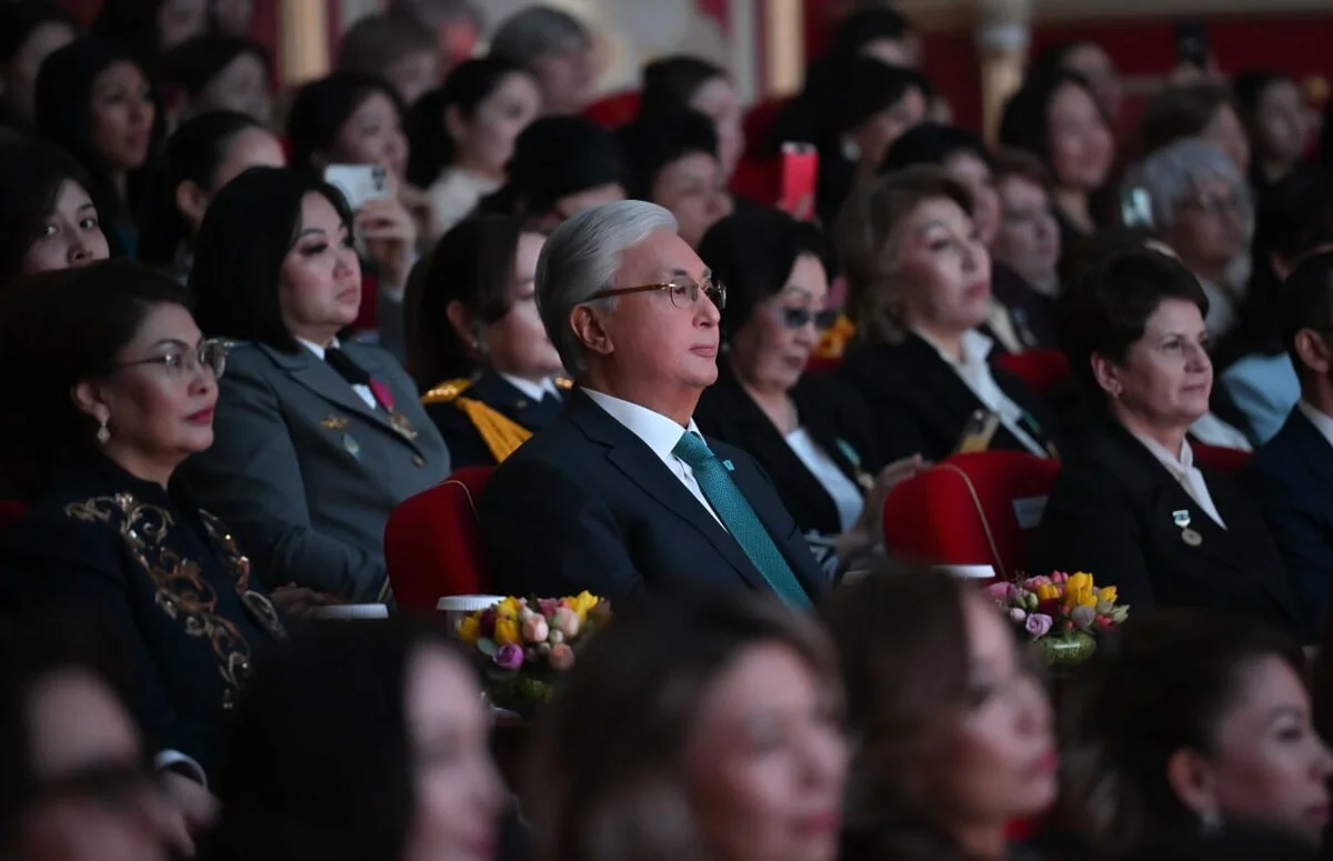 Қасым-Жомарт Тоқаев 8 наурыз қарсаңындағы мерекелік кешке қатысты