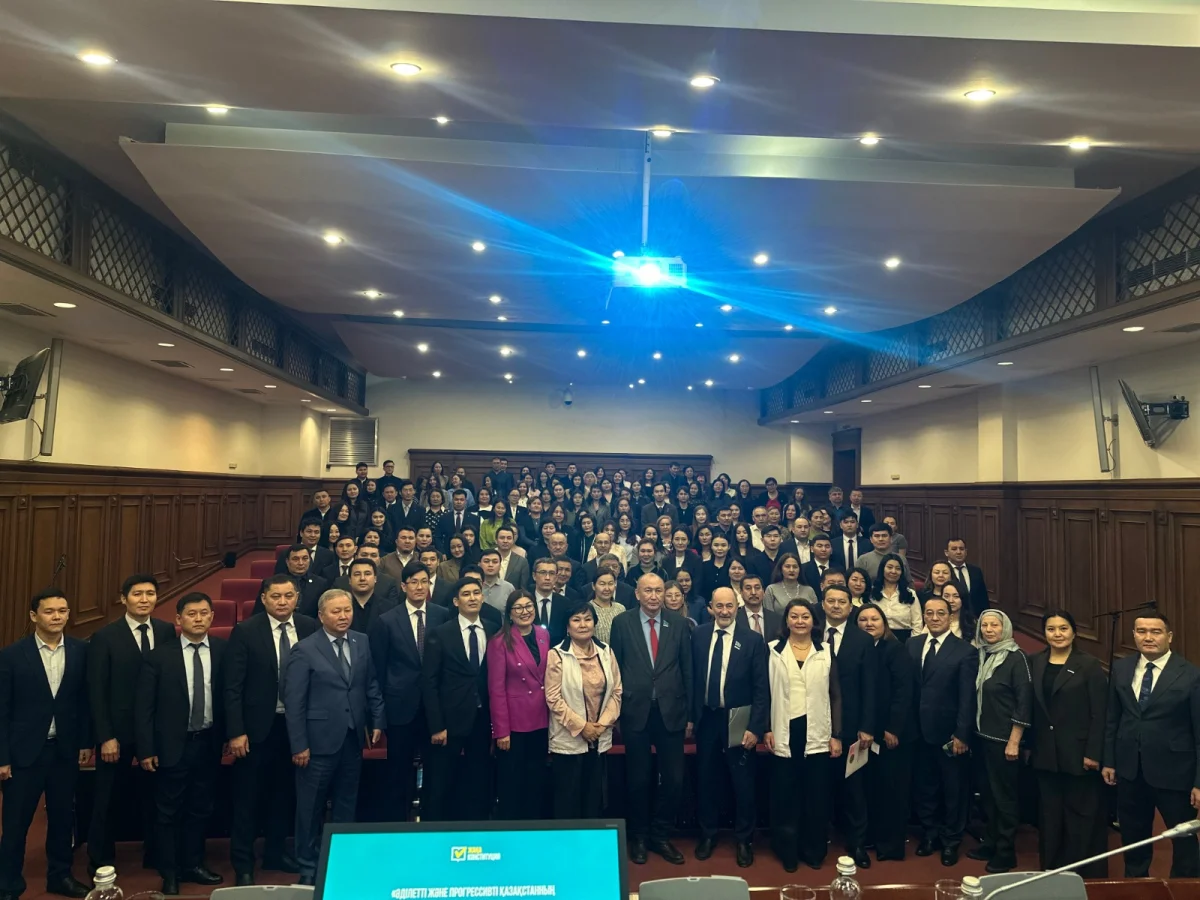 Жалпыұлттық коалиция мүшелері Экология және табиғи ресурстар министрлігінің ұжымымен кездесті