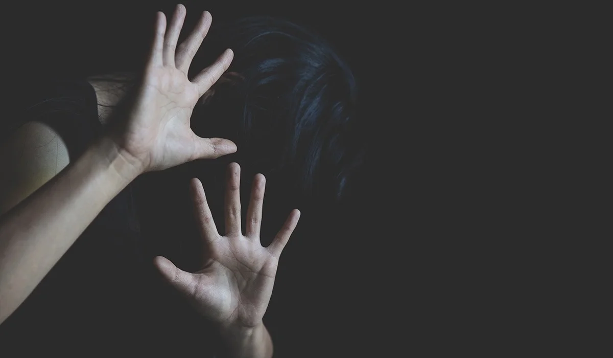 Өзбекстан әйелдер мен балаларға зорлық-зомбылық көрсеткендерді «қара тізімге» енгізеді