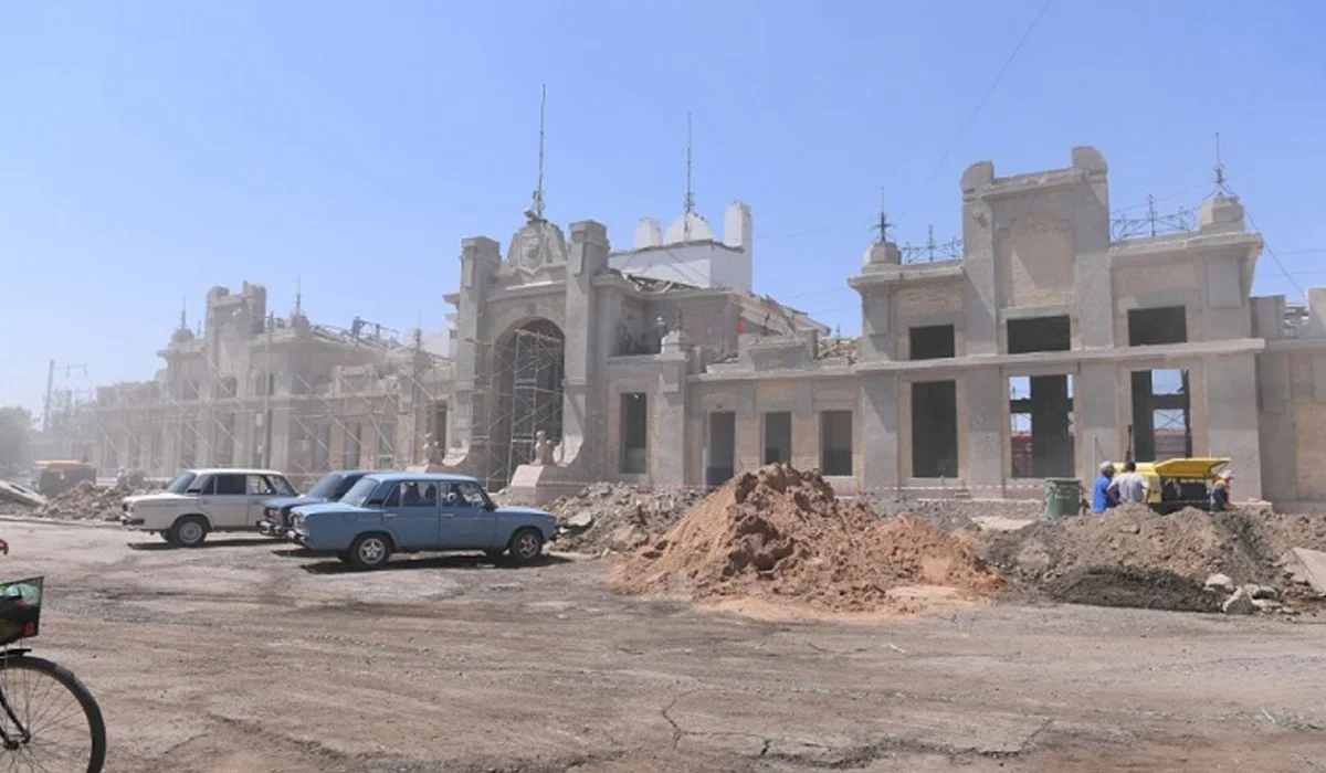 «Осыдан бір ғасыр бұрын салынған»: Қазақстанда 124 вокзал жыл соңына дейін түгел жаңарады