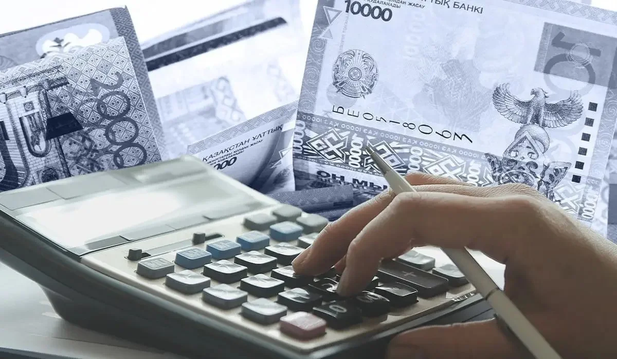 Мүлікке тыйым салу және елден шығуға шектеу: Қазақстанда көлік салығын төлемегендерді қандай жаза күтеді