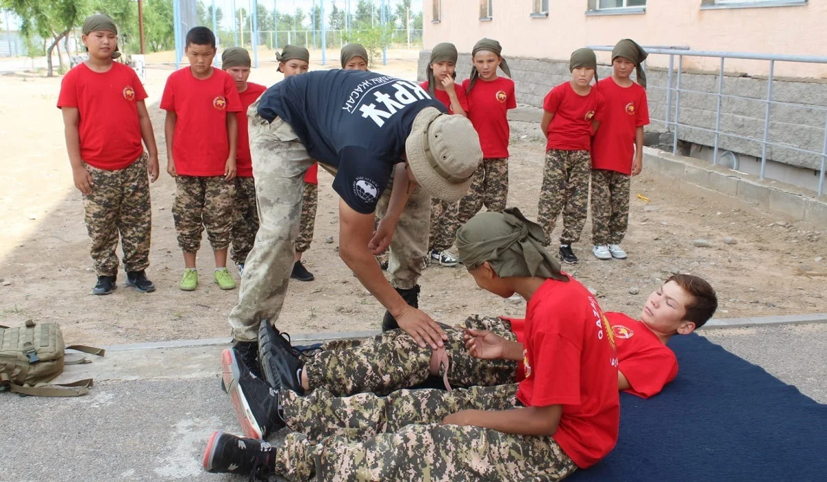 Қазақстанда әскерге дейінгі дайындық күшейіп жатыр - бұл нені өзгертеді