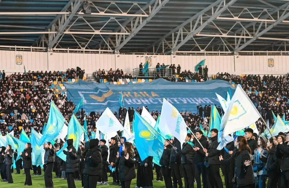 Сыр өңірінде жаңа Конституция жобасын қолдауға бағытталған Open air-ге 20 мыңға жуық адам жиналды