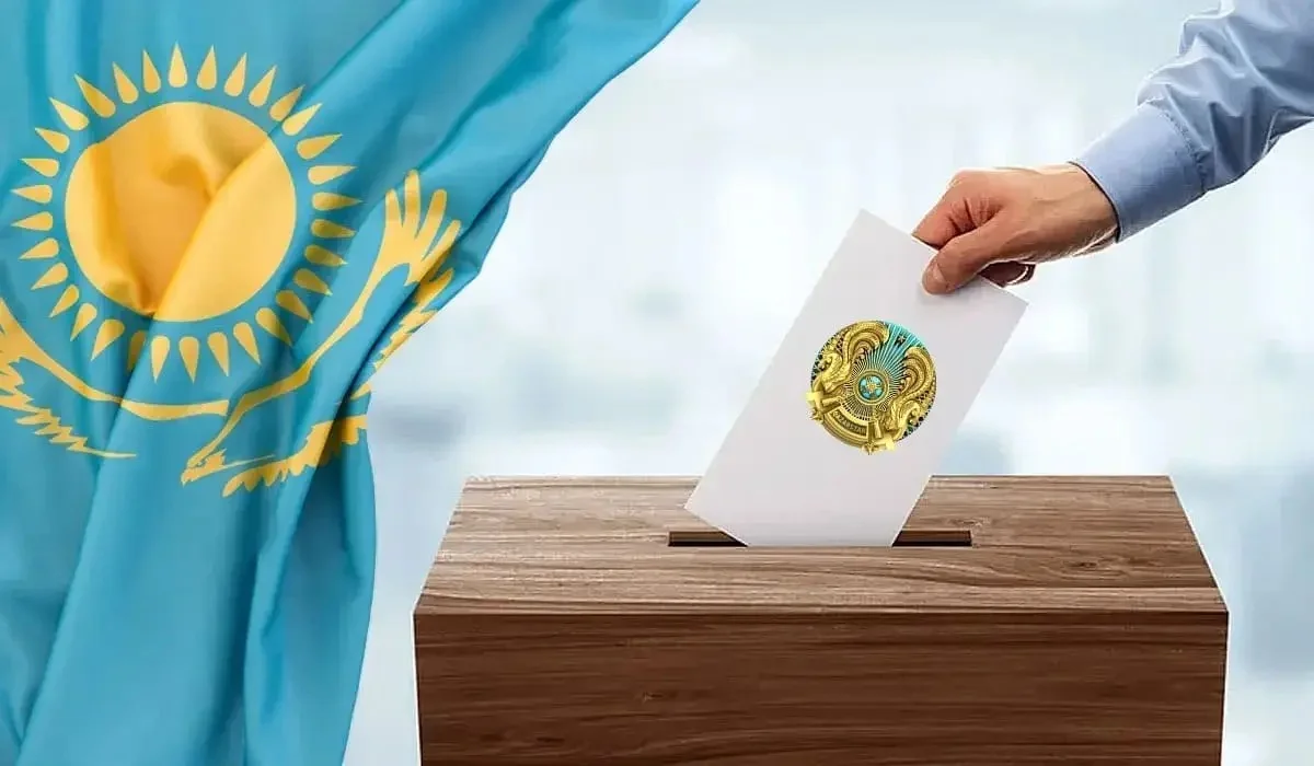 Қызылордада жастар дауыс беру сәтін әлеуметтік желіде көрсетіп жатыр - бақылаушы