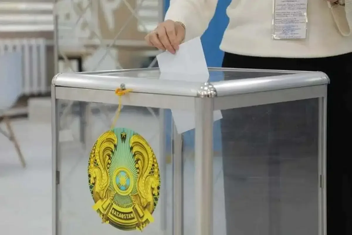 «Қоғамдық саясат институты» жүргізген exit-poll: дауыс бергендердің 88,6 %-ы қолдаған